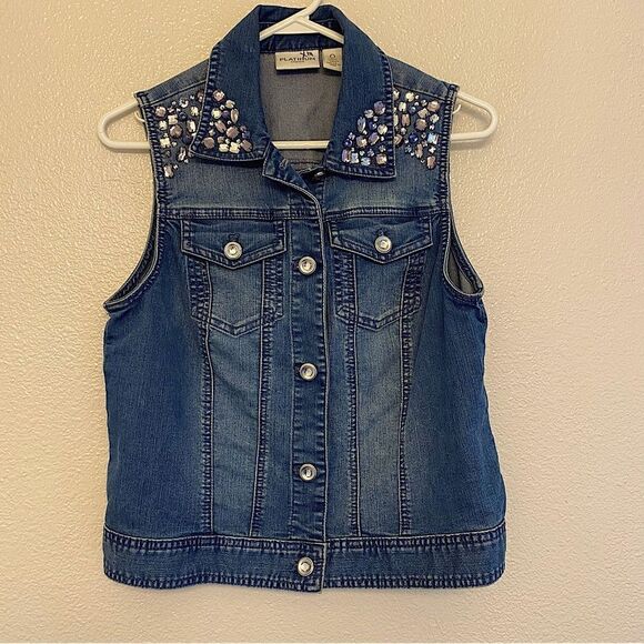 Chicos Platinum embelished DENIM VEST SCATTERED STONES size 0/S/4 - Picture 1 of 11